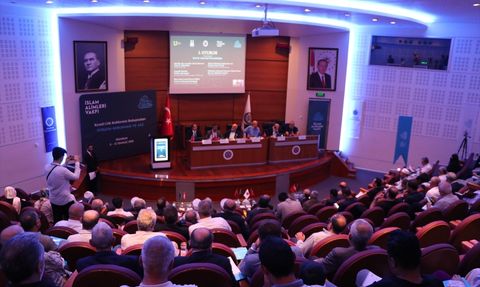 Fıtratın Korunması ve Aile Üzerine Buluşma