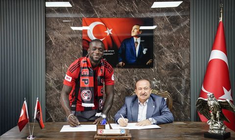 Gaziantep FK, Myenty Abena'yı Transfer Etti