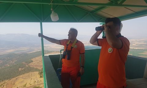 Gaziantep Orman Bekçileri Yangınla Mücadelede Görev Başında