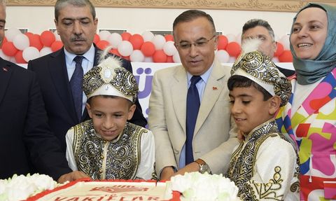 Gaziantep'te 25 Çocuk İçin Sünnet Şöleni Düzenlendi