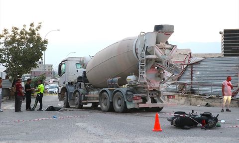Hatay'da Motosiklet Kazası: İki Kişi Hayatını Kaybetti