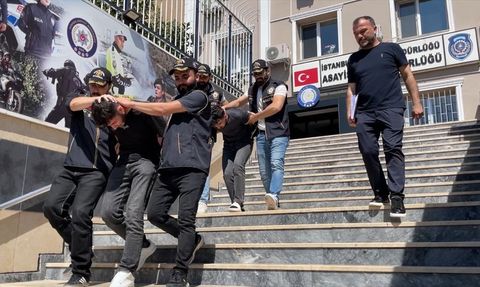 İstanbul'da İş Yerine Silahlı Saldırı: İki Zanlı Tutuklandı