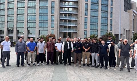 İstanbul'da İslam Derneğinden Suç Duyurusu: Hazreti Muhammed Karikatürü Tepkisi