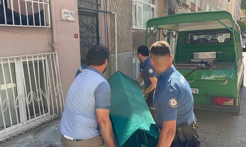 İstanbul'daki Akrabalar Arasındaki Kavga Sonucu Bir Kişi Hayatını Kaybetti