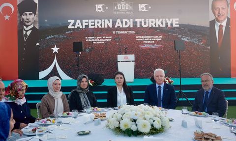 İstanbul Valiliği'nden 15 Temmuz Şehitlerine Onur Yemeği