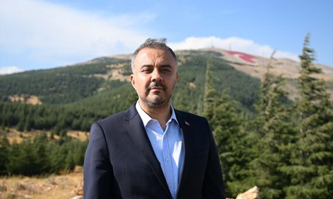 Kahramanmaraş'ta Dev Türk Bayrağı ve İstiklal Madalyası Projesi