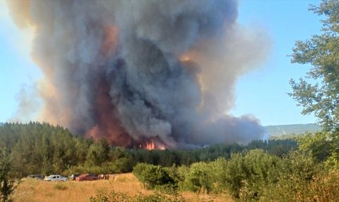 Karabük'te Orman Yangınına Müdahale Devam Ediyor