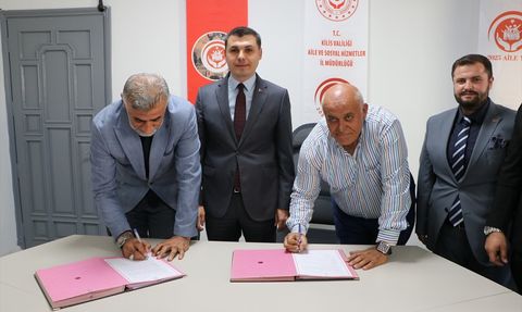 Kilis'te Evlilik Hazırlığı İçin Düğün Salonu Desteği