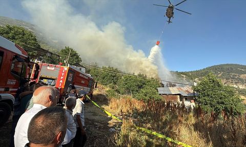 Kızılcahamam'da Yangın Felaketi: 8 Ev Küle Döndü