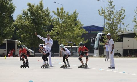 Kocaeli'de Tekerlekli Paten 1. Etap Yarışması Düzenlendi