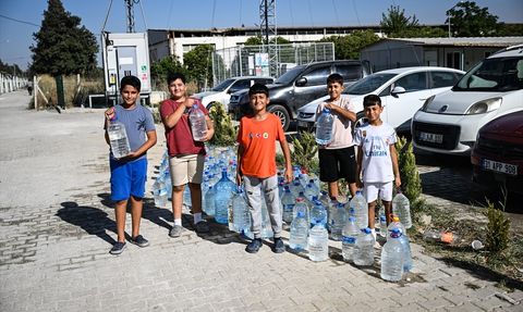 Konteyner Kentteki Çocukların Yangın Mücadelesine Desteği