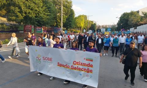 Konya'da SOBE Otizm Spor Oyunları Kortej ile Başladı