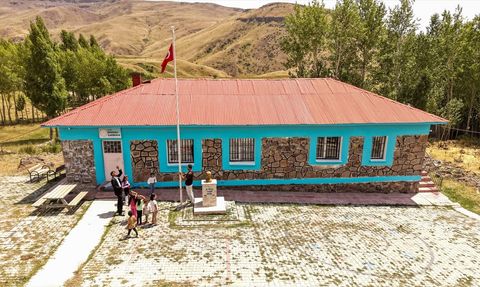 Konyalı John Wick, Eğitim İçin Doğu'ya Destek Veriyor