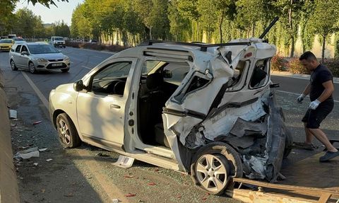 Küçükçekmece'de Trafik Kazası: 4 Yaralı