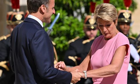 Macron ve Keller-Sutter Paris'te Bir Araya Geldi