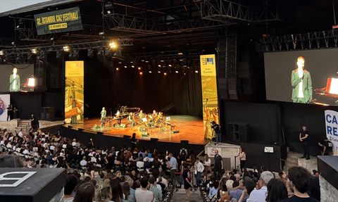Max Richter İstanbul'da Müzikseverlerle Buluştu