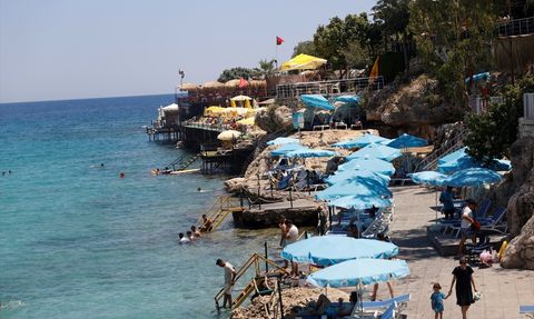 Mersin'in Yapraklı Koyu Yenilendi ve Hazır