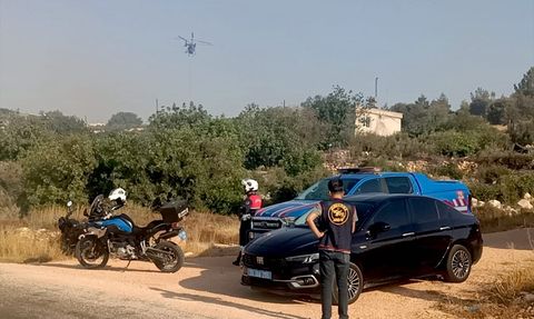 Mersin Silifke'de Orman Yangınına Müdahale Devam Ediyor