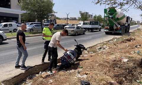 Motosiklet ve Beton Mikseri Çarpışması: Kadın Hayatını Kaybetti, Oğlu Yaralandı