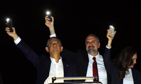 Özgür Özel’in Amasya Mitingi: Millet İradesine Vurgu