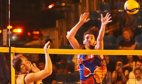 Red Bull Back Line'da Şampiyon Şepidi Takımı