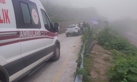 Rize Çamlıhemşin’de Kar Kütlesinin Altında Kalan Kadın Hayatını Kaybetti