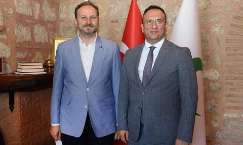 Saadet Partisi Yeşilay'ı Ziyaret Etti