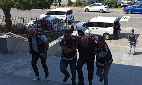 Samsun'da Akrabasını Öldüren Şüpheli Tutuklandı