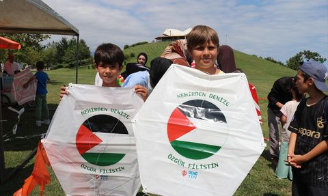 Samsun'da Uçurtma Etkinliği: 'Filistin İçin Özgürlük' Temasıyla