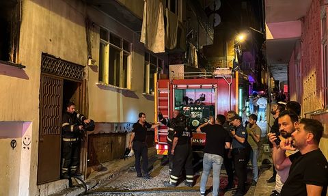 Samsun’da Yangın: 3 Kişi Dumandan Etkilendi