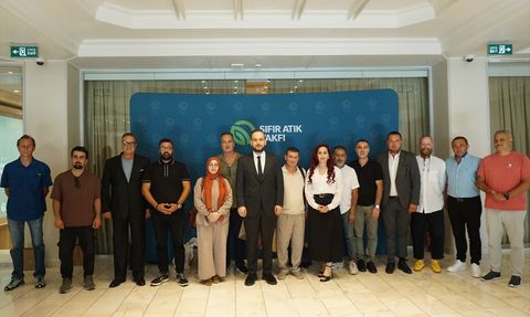 Sıfır Atık Vakfı, Atıkları Sanata Dönüştüren Sanatçılarla Buluştu