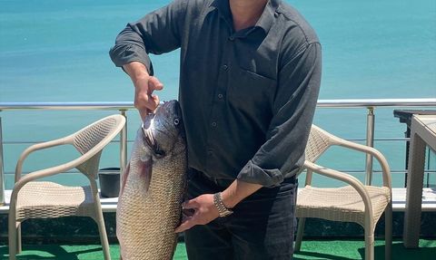 Sinop'ta Rekor Beyaz Kötek Balığı Avlandı