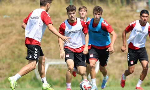 Sivasspor, Bolu'daki Kamp Çalışmalarına Devam Ediyor