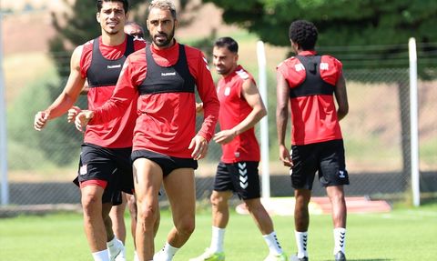 Sivasspor'dan Yeni Sezon Hazırlıkları Devam Ediyor