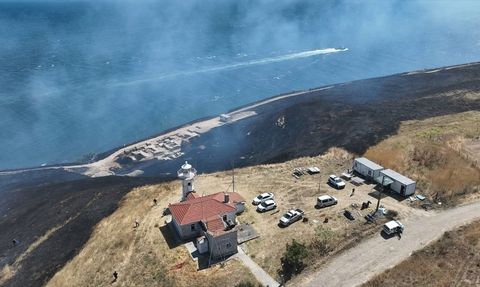 Tekirdağ'da Anız Yangını Kontrol Altına Alındı
