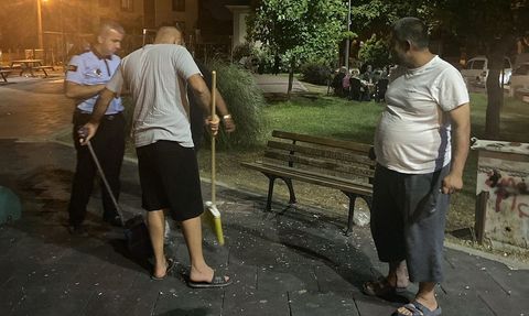 Yalova'da Zabıta Ekiplerinden Temizlik Uygulaması