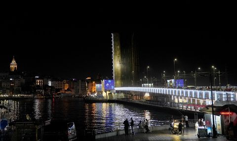 Yeni Galata Köprüsü Bakım Onarım Çalışmaları Nedeniyle Kapatıldı