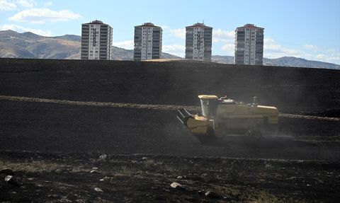 Yenimahalle'deki Yangın Kontrol Altına Alındı