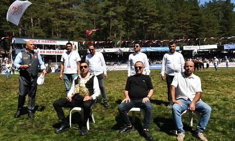 19. Kunduz Güreşleri'nde Feyzullah Öztürk Şampiyon Oldu