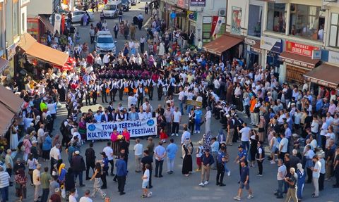 22. Tonya Tereyağı Kültür ve Sanat Festivali Başladı