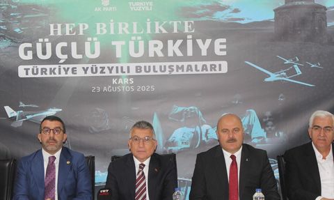 Abdullah Güler Kars'ta "Türkiye Yüzyılı" Projesini Tanıttı