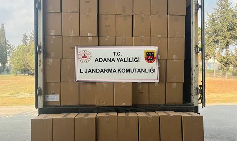 Adana'da 4.65 Milyon Kaçak Makaron Ele Geçirildi