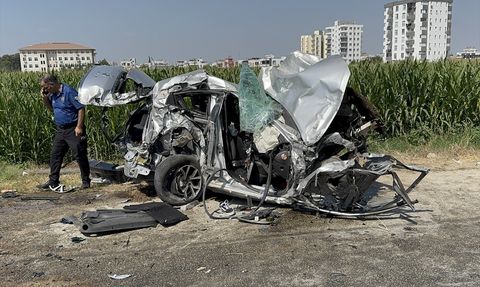Adana'da Trafik Kazası: Tanker İki Araca Çarptı