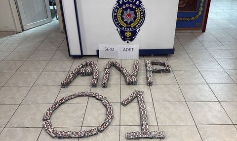 Adana'da Uyuşturucu Hap Operasyonu: 5 Bin 642 Hap Ele Geçirildi