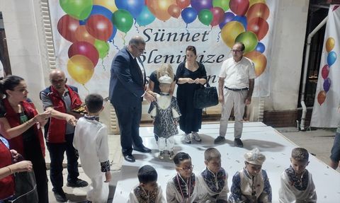 Adıyaman'da Renkli Bir Sünnet Şöleni gerçekleştirildi