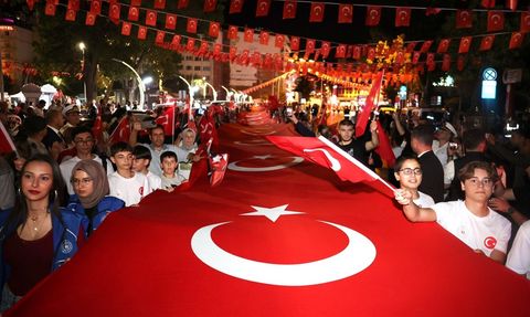 Afyonkarahisar'da Fener Alayı Coşkusu