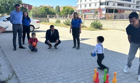 Ağrı'da Anneleriyle Cezaevinde Kalan Çocuklar İçin Etkinlik Düzenlendi