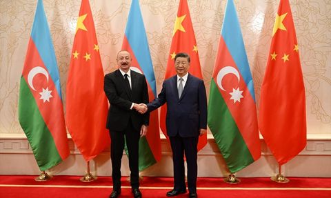 Aliyev ve Şi, Çin'de İşbirliği İlişkilerini Güçlendirdi