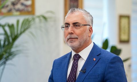 Bakan Işıkhan: Enflasyona Ezdirilmeyecek Kamu Çalışanları