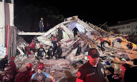 Balıkesir'de Şiddetli Deprem: 6,1 Büyüklüğünde Sarsıntı